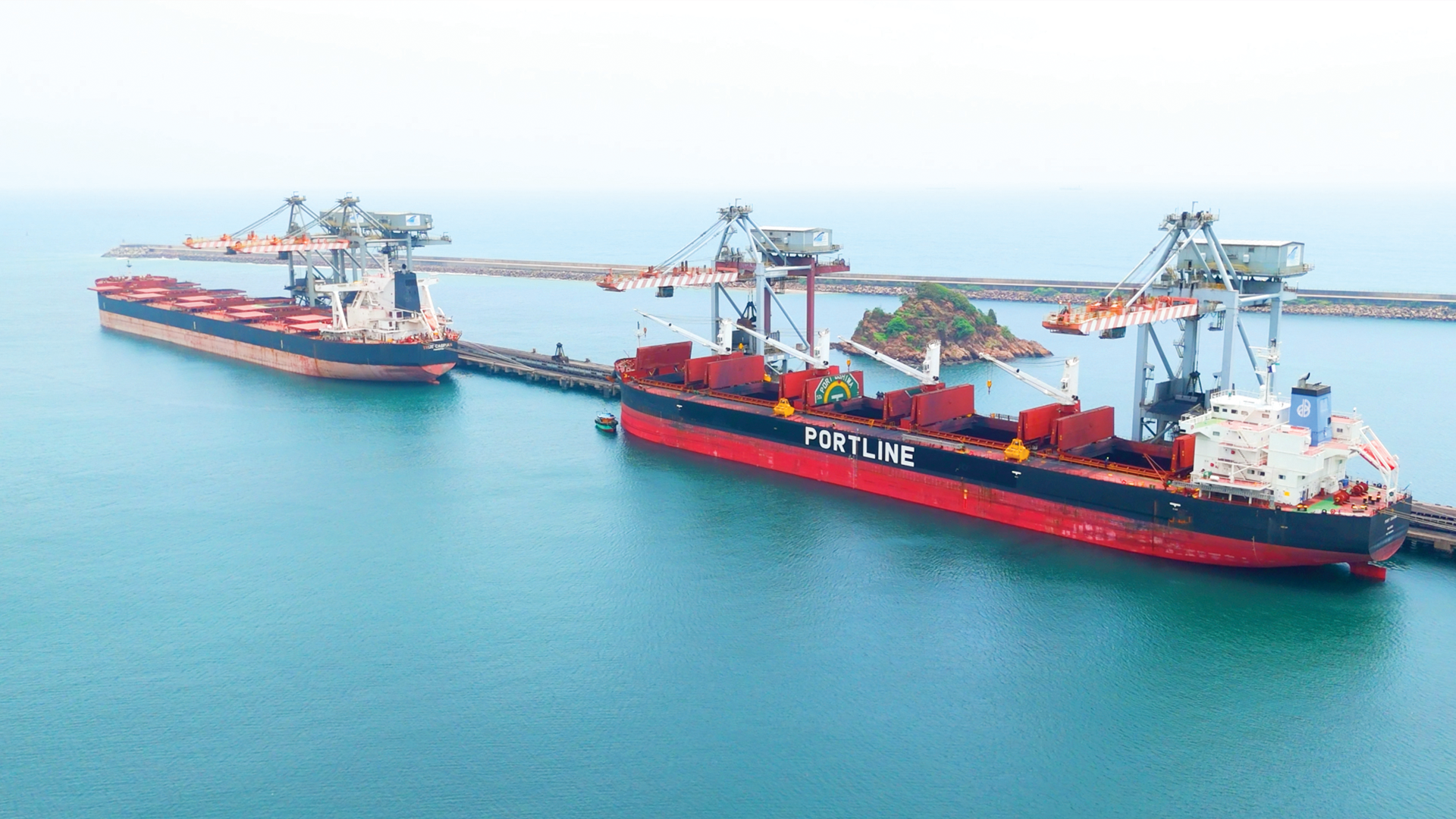 Adani Ports & SEZ